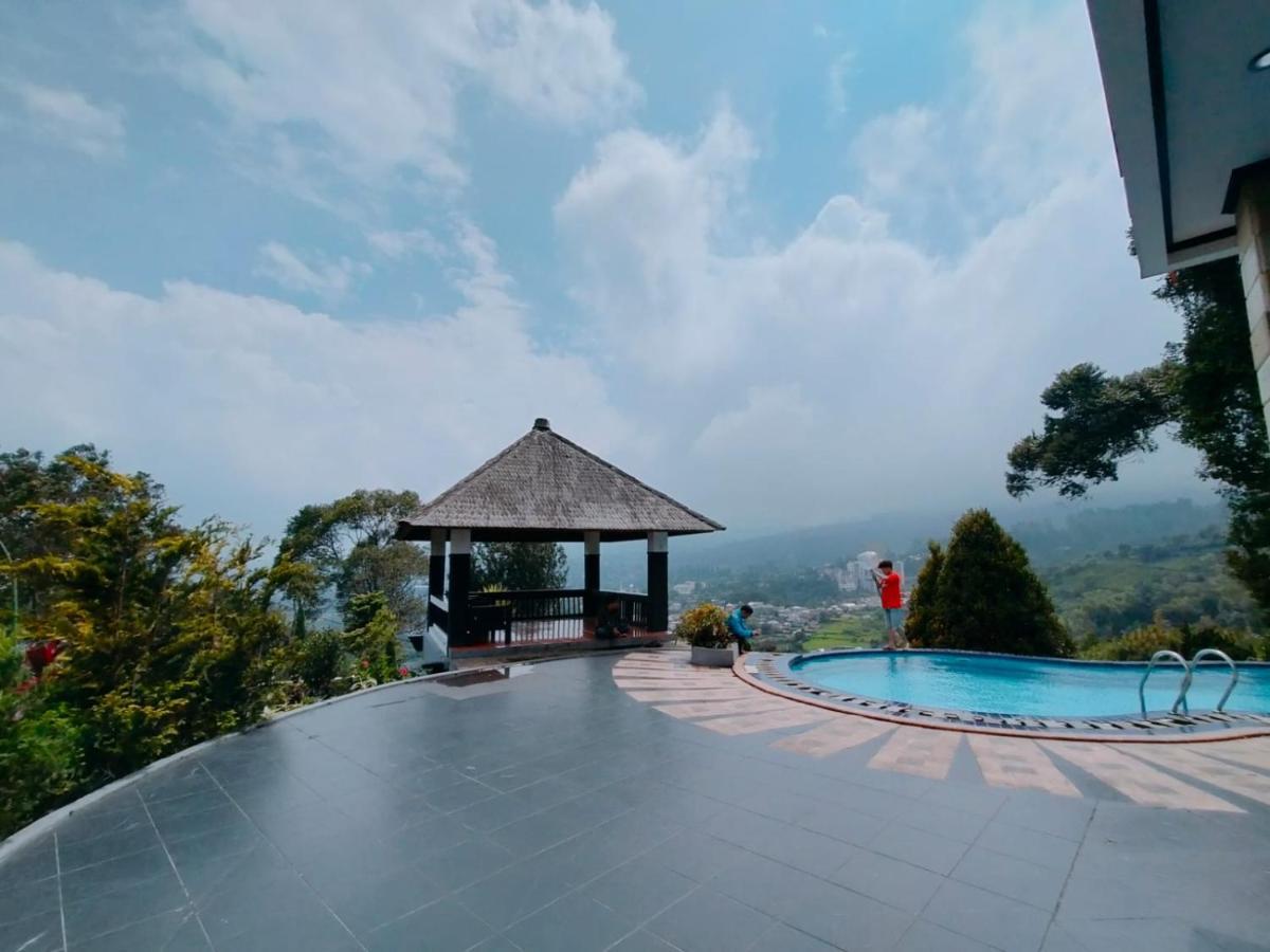 Villa Santika Puncak Pass Cimacan Экстерьер фото