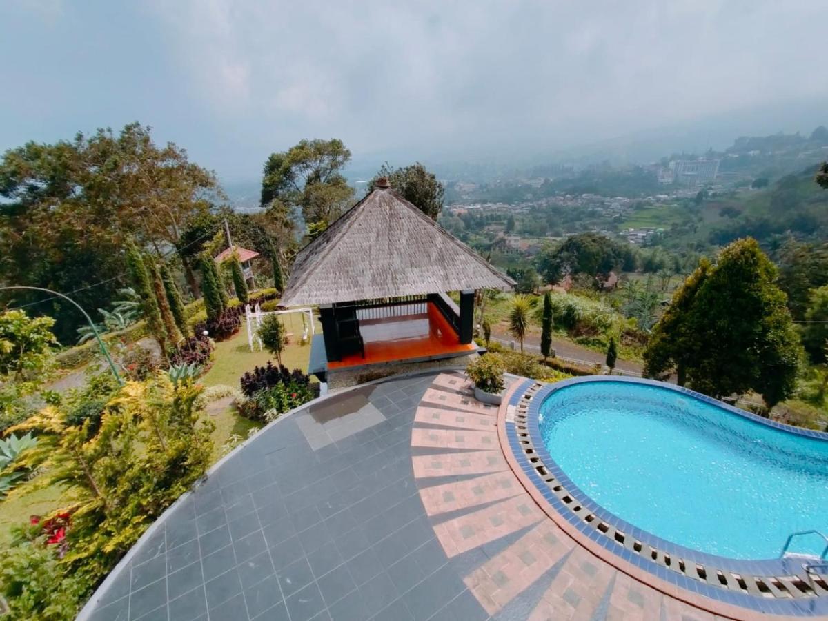 Villa Santika Puncak Pass Cimacan Экстерьер фото
